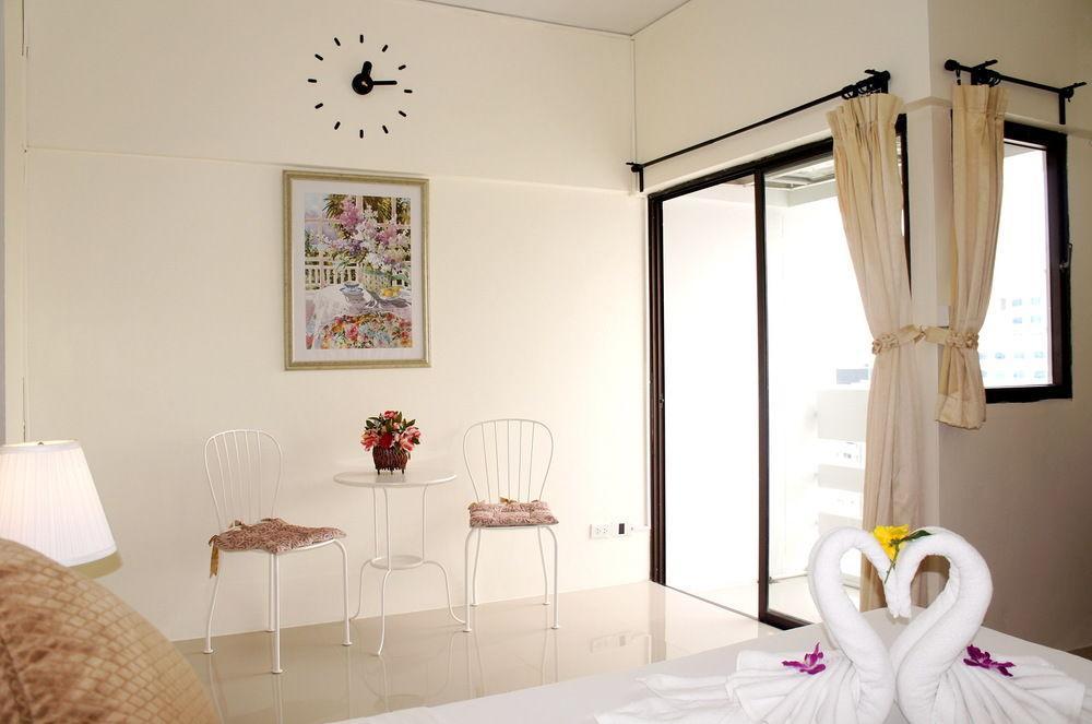 The Nest Serviced Apartment Banguecoque Exterior foto